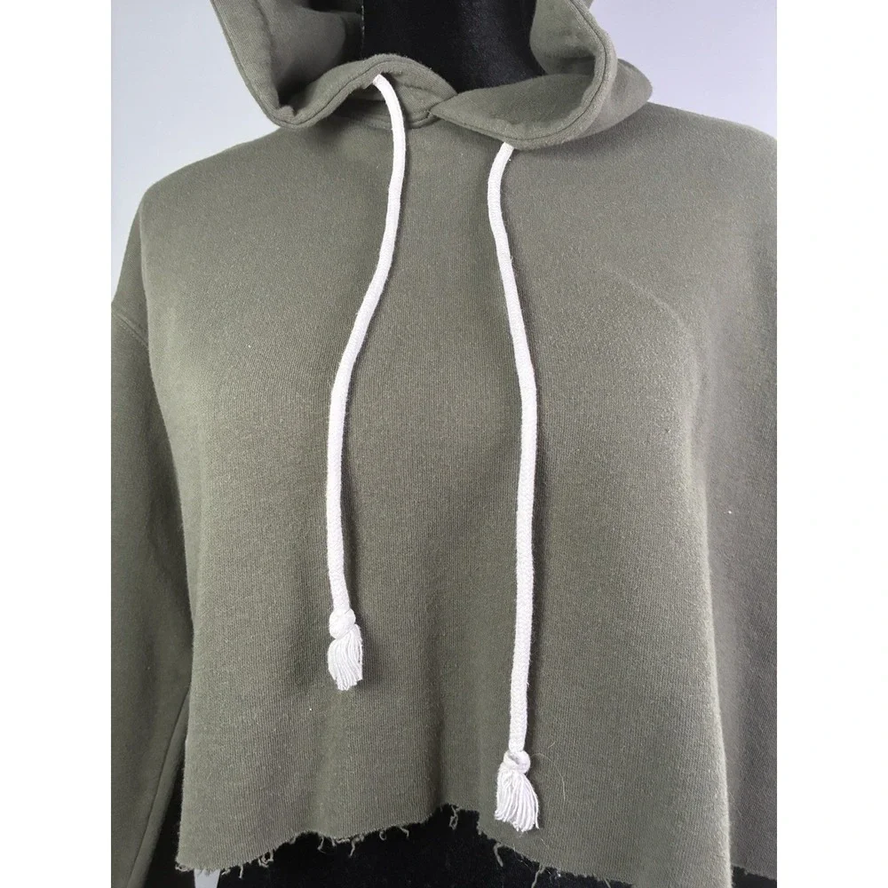 Wild Fable Womens Olive Green Cropped Hoodie‎ Raw Hem Pullover Sweatshirt Small - Picture 5 of 10